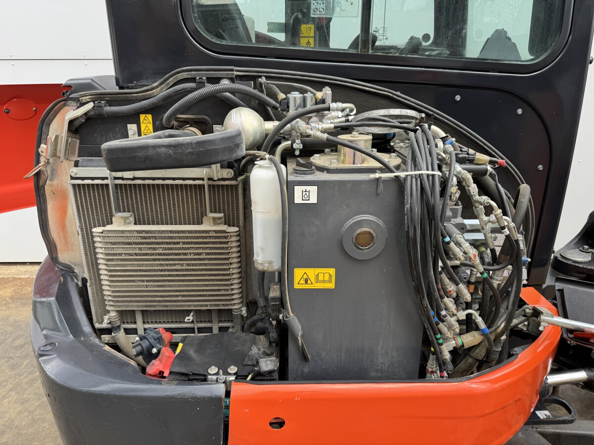 Kubota KX037-4 – Image 4