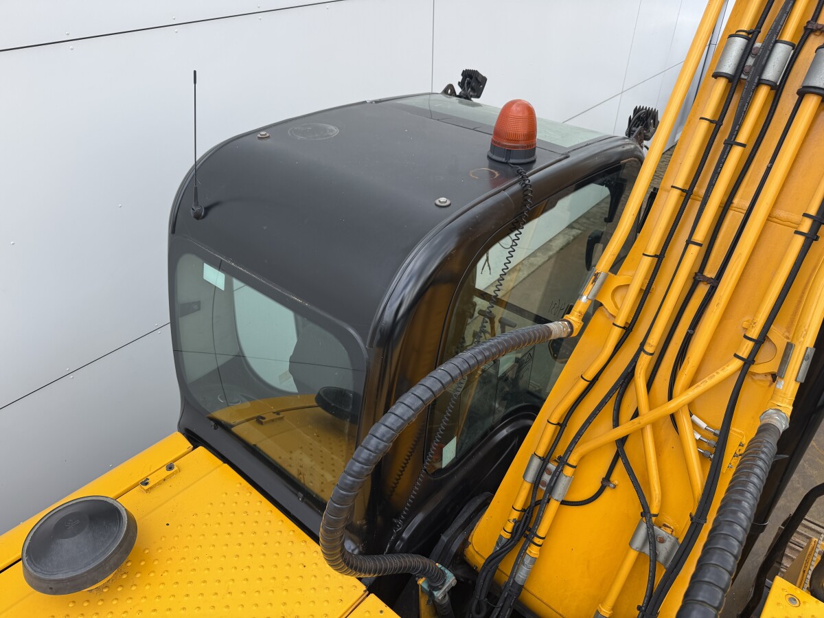 JCB JS220LC Lignes de marteau / Attache rapide / Caméra – Image 31