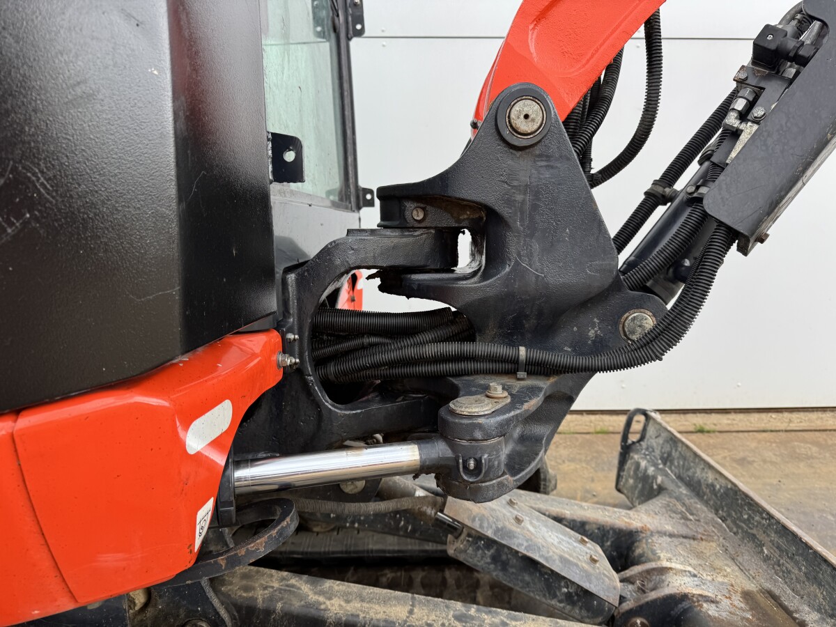Kubota KX027-4 – Image 6