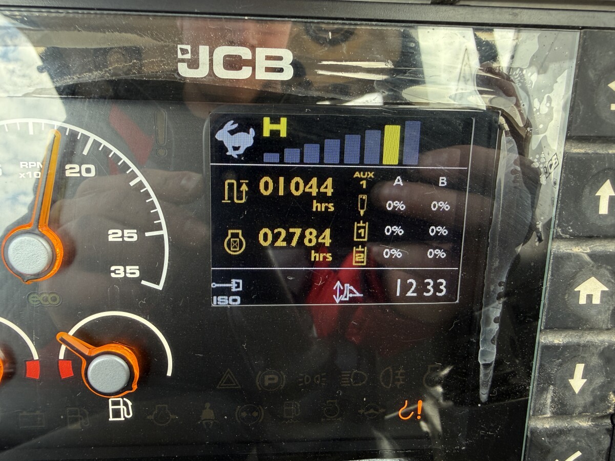 JCB 48Z-1 – Image 31