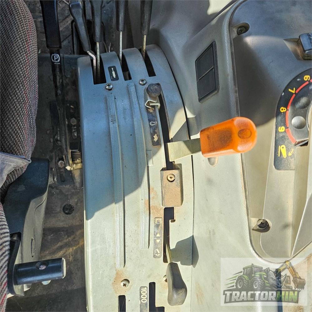 Massey Ferguson 4270 - 3,9 tonnes - Chargeur frontal Veto FX5960, année 2000 – Image 30
