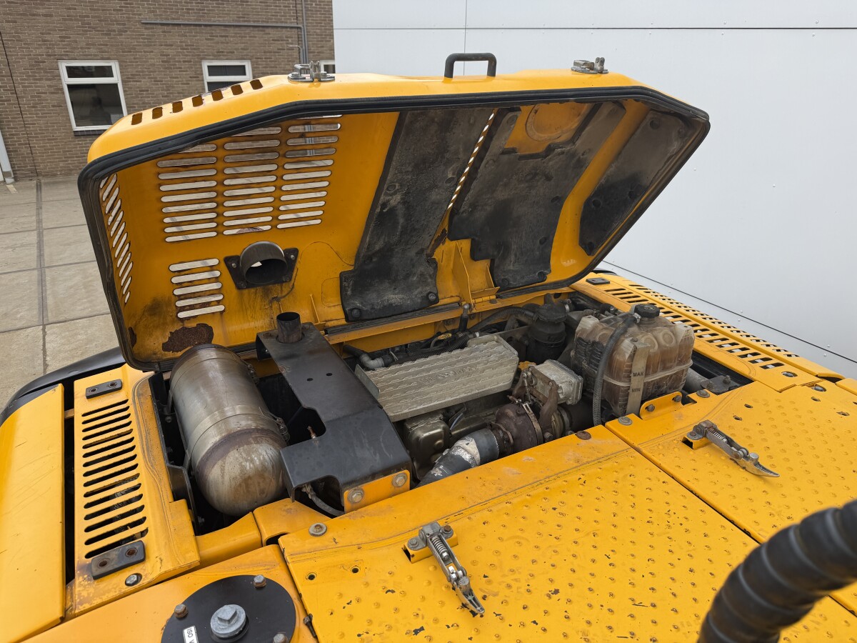 JCB JS220LC Lignes de marteau / Attache rapide / Caméra – Image 32