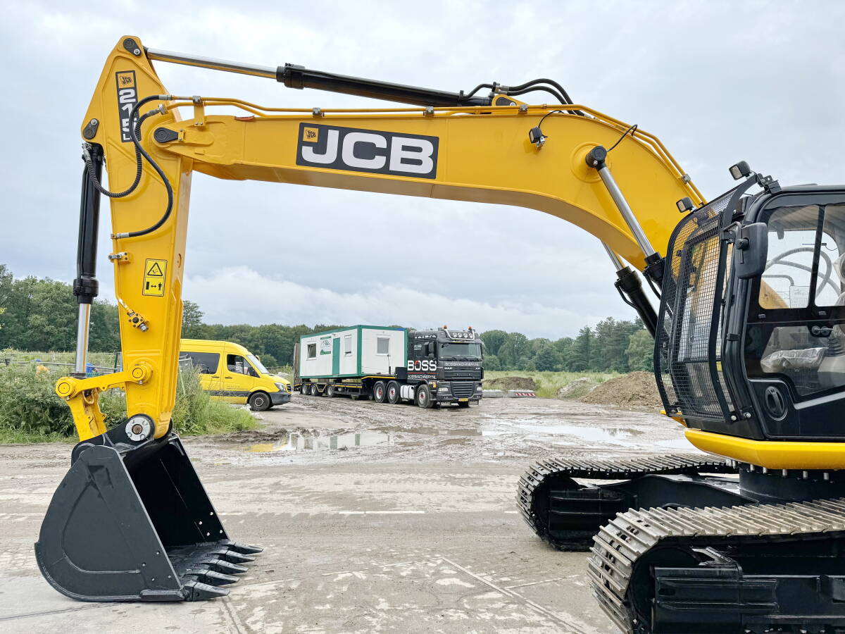JCB 215LC Lignes neuves / inutilisées / Hammer – Image 11