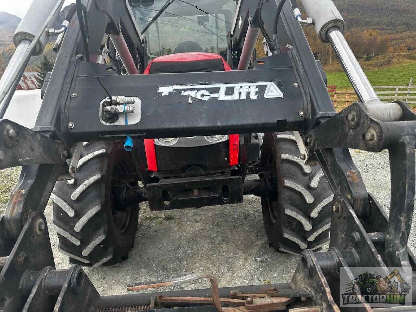 Tracteur agricole ZETOR Proxima Power 90 et chargeur frontal – Image 7