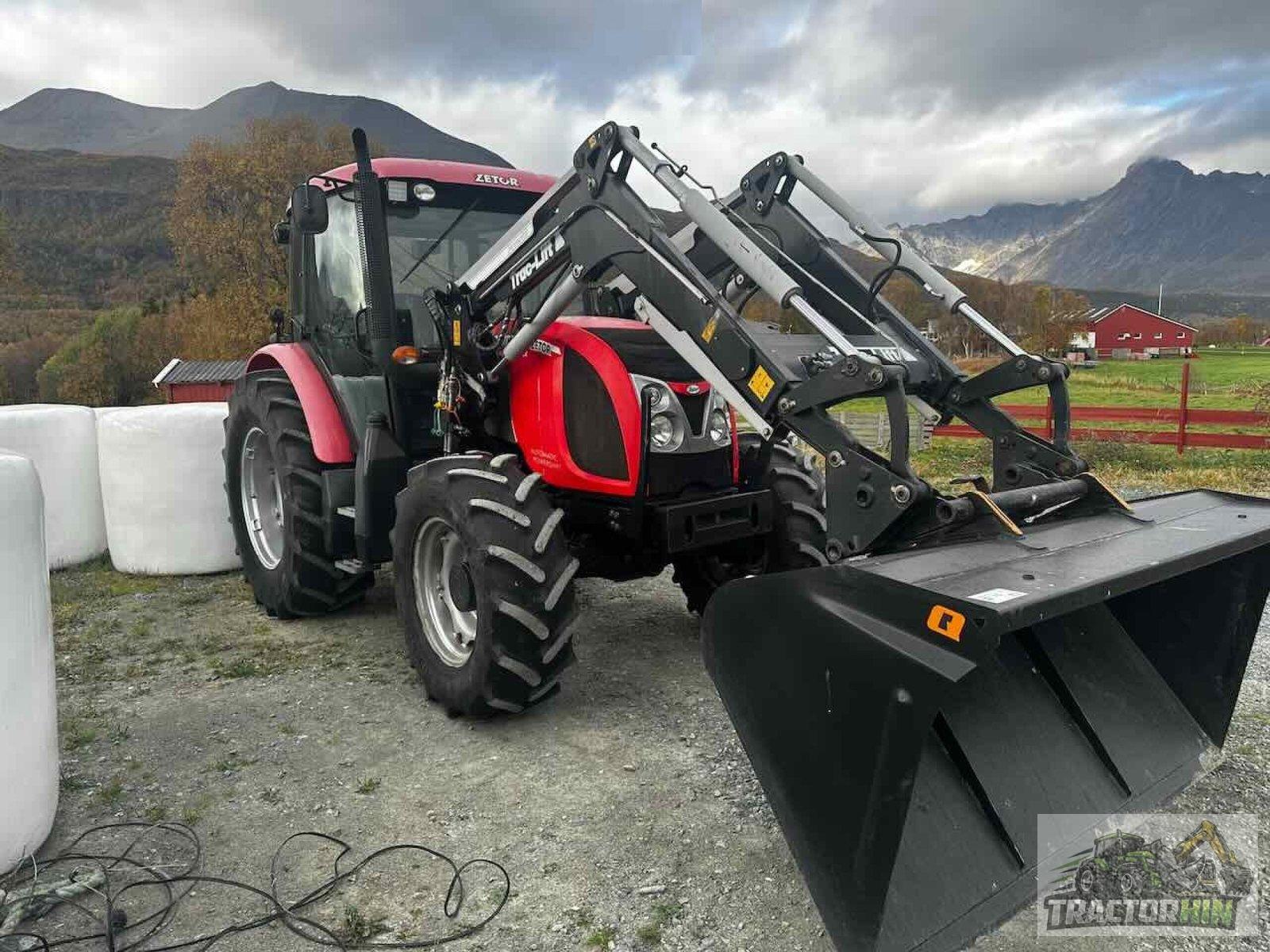 Tracteur agricole ZETOR Proxima Power 90 et chargeur frontal – Image 14