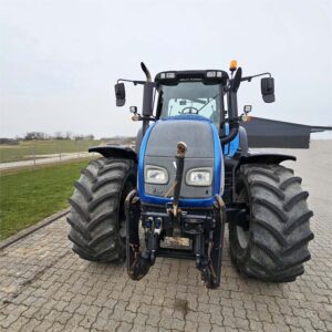 Valtra 202, année 2011