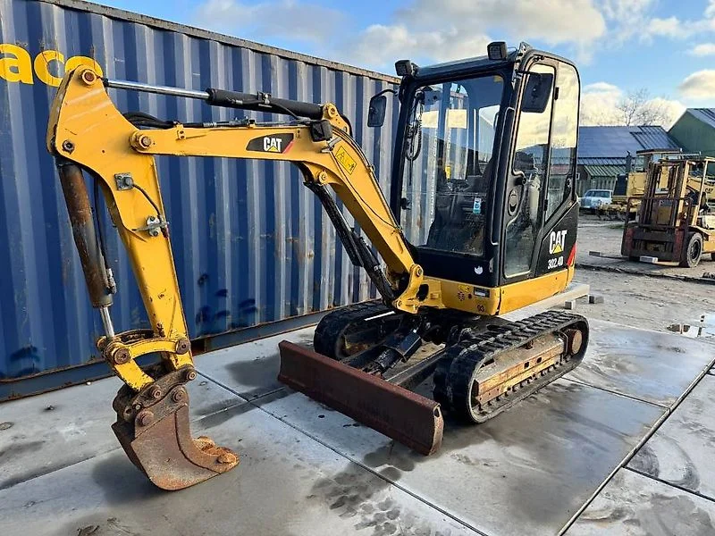 Caterpillar 302.4D – Image 23