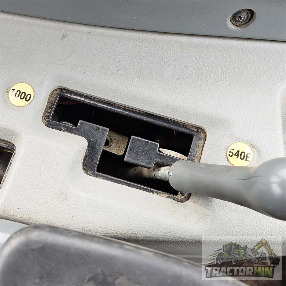 Valtra 202, année 2011 – Image 38