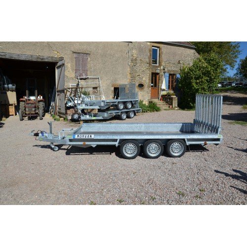 Vlemmix Porte-engin 400 x 180 PTAC 3500 kg 3 essieux 3x1500 kg – Image 4