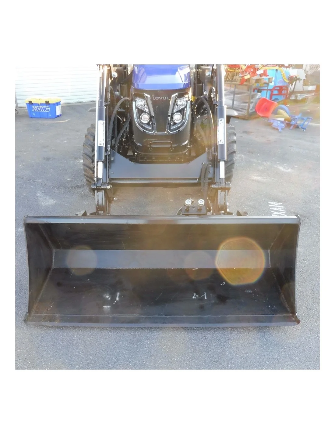 Tracteur Lovol M504C Cabine + Chargeur Frontal – Image 13