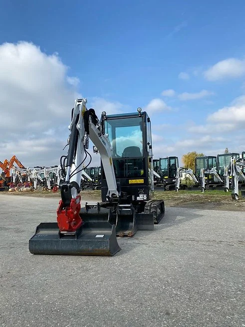 Bobcat E19 – 3 godets – Image 13