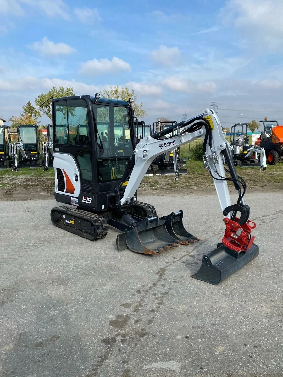 Bobcat E19 – 3 godets – Image 6