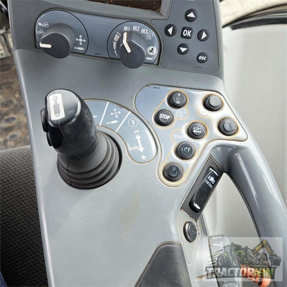 Valtra 202, année 2011 – Image 48