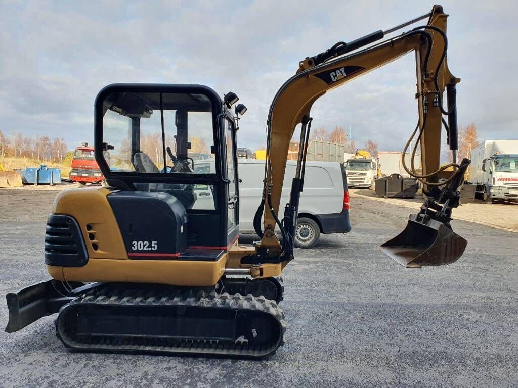 Mini-pelle Caterpillar 302.5 – Fiabilité et performances – Image 3