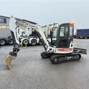 Bobcat 430 HAG – 3 buckets