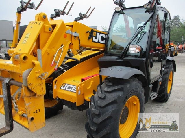 Chariot Telescopique JCB531-70 (586) – Image 24