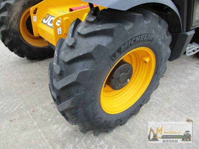Chariot Telescopique JCB531-70 (586) – Image 5
