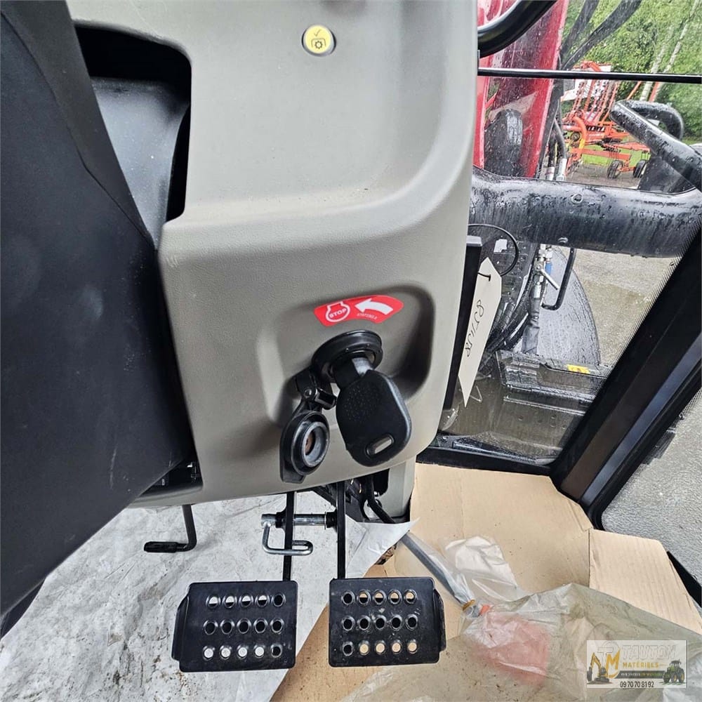 Case IH Farmall 100 A, année 2023 – Image 34