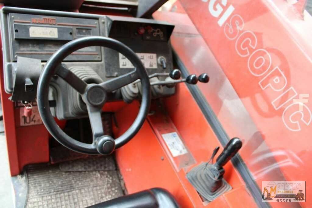 Chariot Telescopique Manitou BT420-2E – Image 8