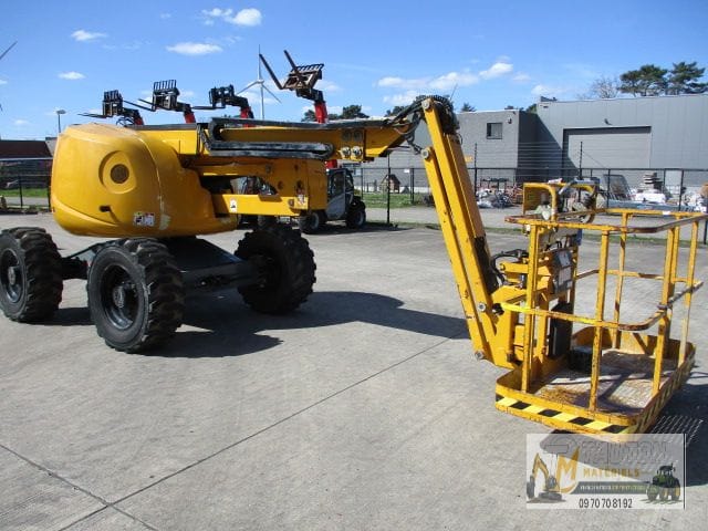 Nacelle articulée Haulotte HA16PX
