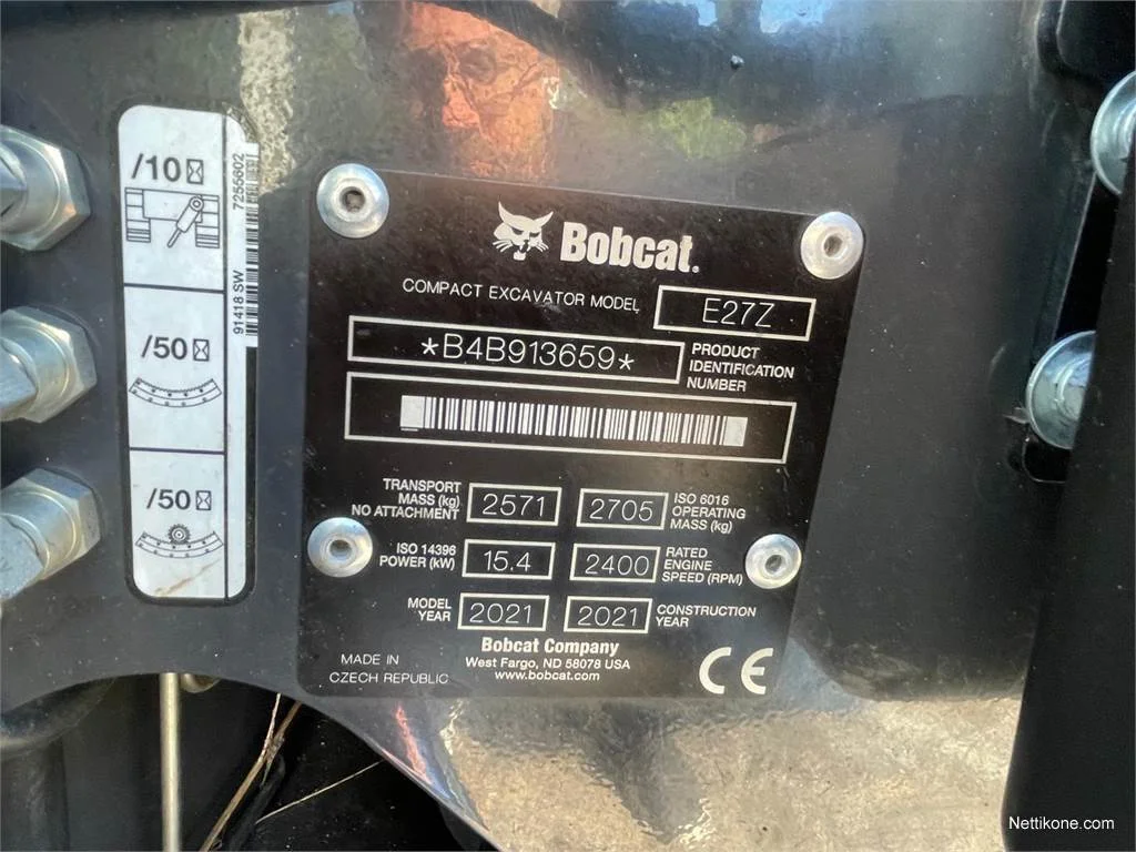 Mini Pelle Bobcat E27Z + Engcon + 4 godets – Image 15