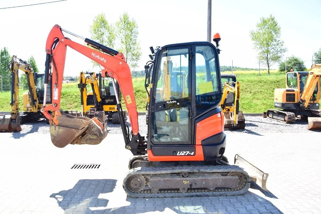 Mini Pelle Kubota U27-4 2,6 T+ 3 godets + Attache rapide – Image 16