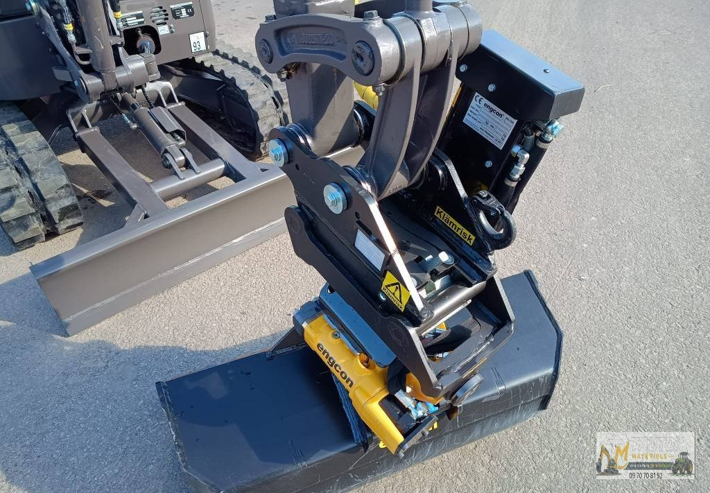 Mini Pelle Volvo ECR25D + ENGCON + 3 GODETS – Image 7