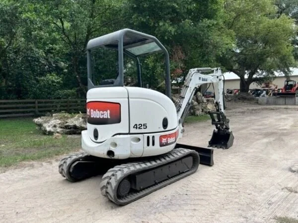 Mini Pelle Bobcat 425G 2,7T + 4 godets – Image 4