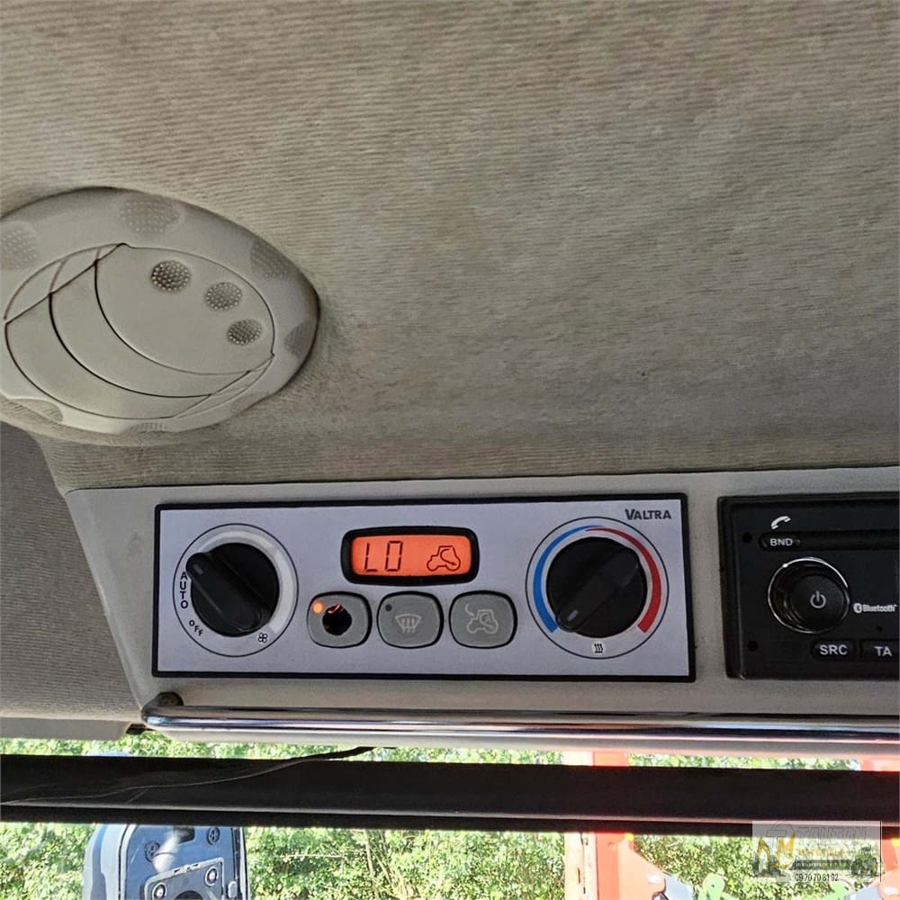 Valtra S394 – Image 23