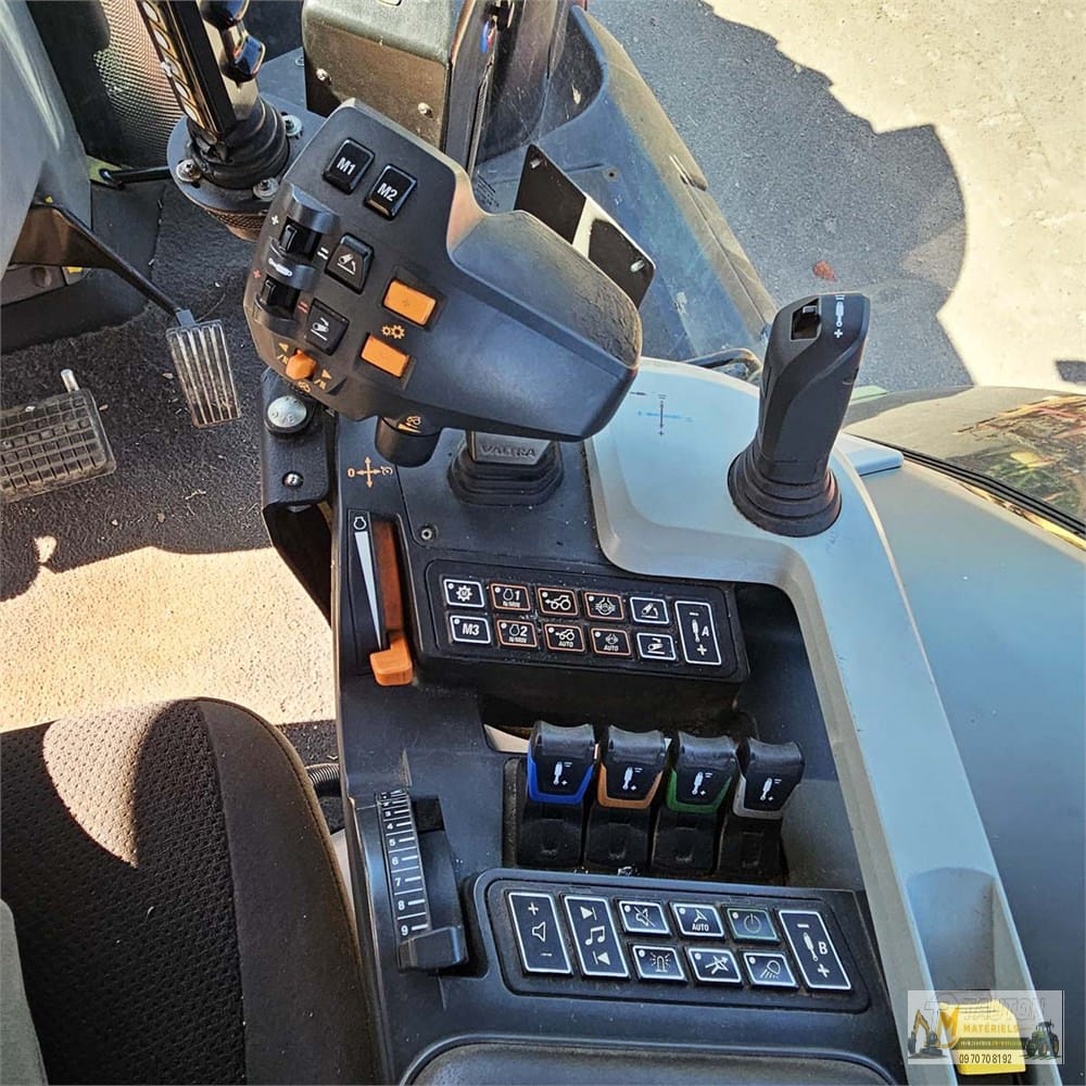Valtra S394 – Image 30