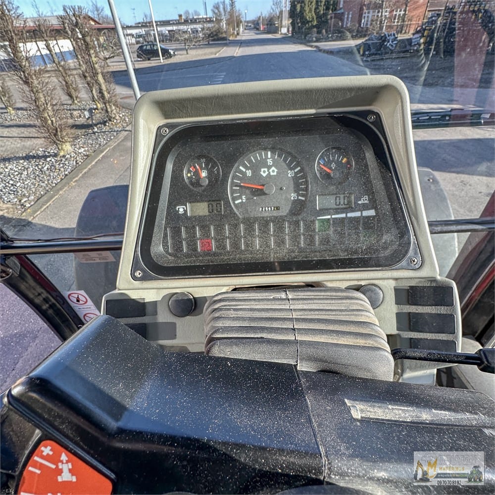 Tracteur agricole Massey Ferguson 6290 – Image 32