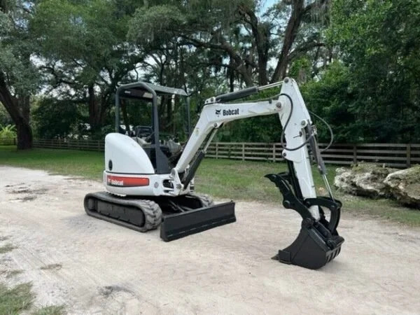 Mini Pelle Bobcat 425G 2,7T + 4 godets – Image 8