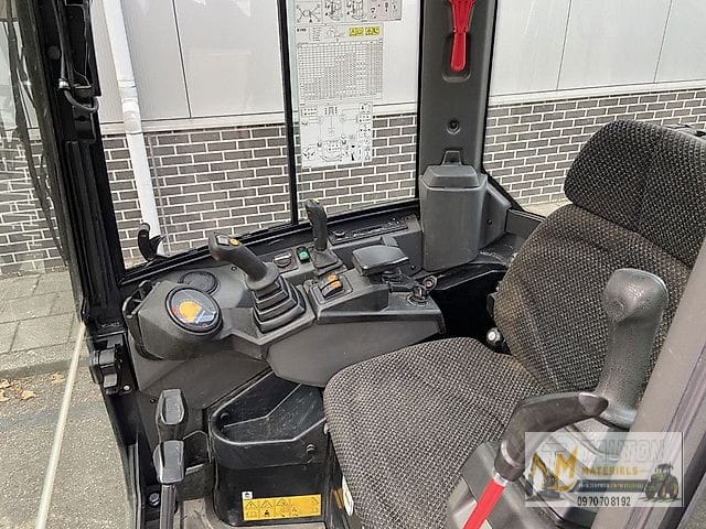 Mini Pelle New Holland E19D Stage V – Image 9