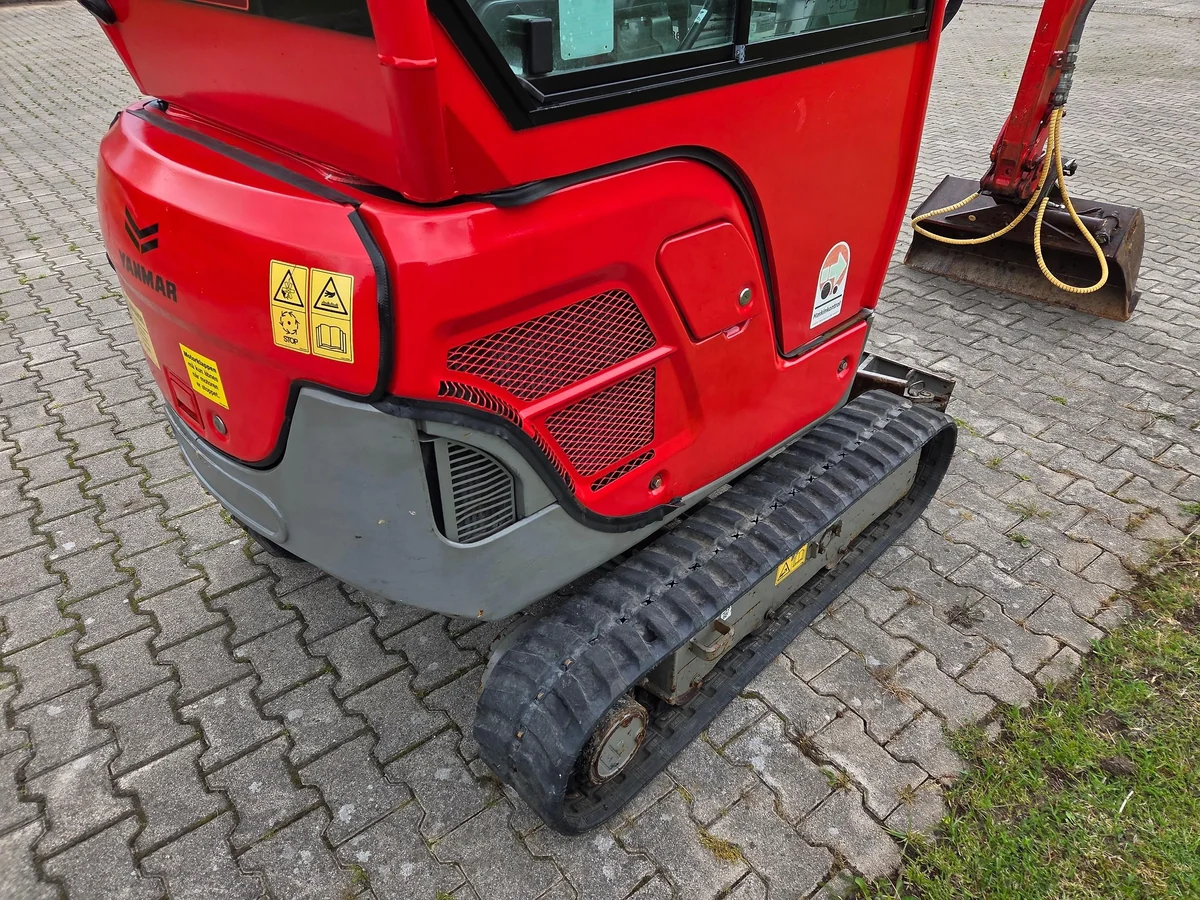 Mini Pelle Yanmar SV18 – Image 16