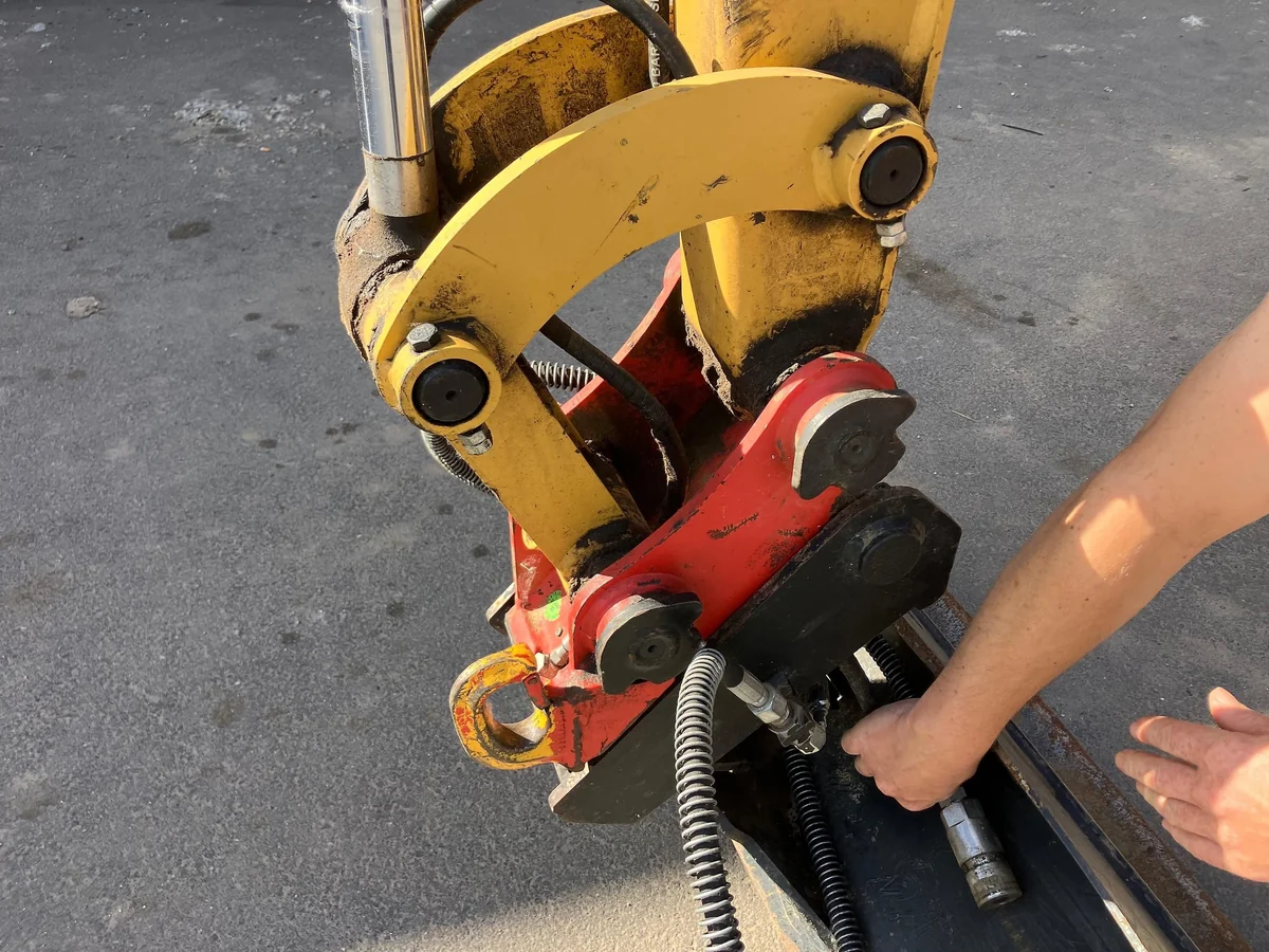 Mini Pelle Cat 303.5E CR 3,5T 2018 – Image 6