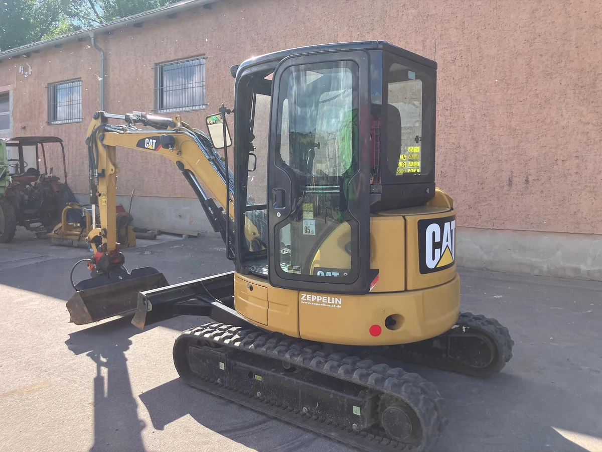 Mini Pelle Cat 303.5E CR 3,5T 2018 – Image 9