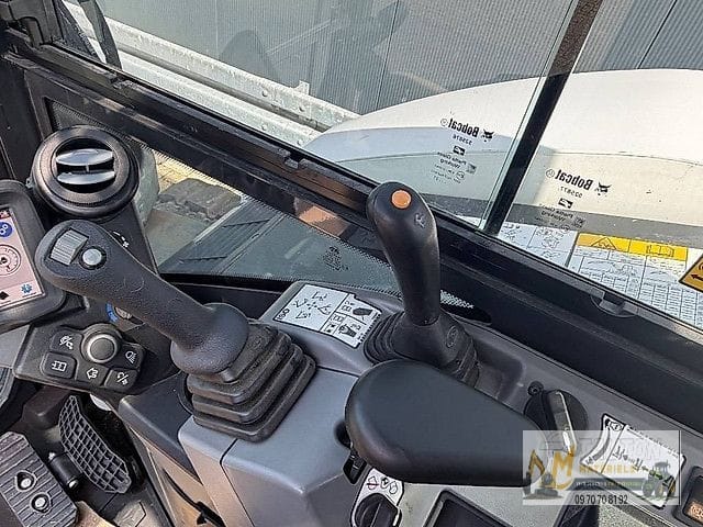Mini Pelle Bobcat E88 R2 Avec des Godets – Image 10