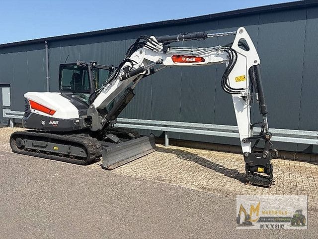 Mini Pelle Bobcat E88 R2 Avec des Godets – Image 12