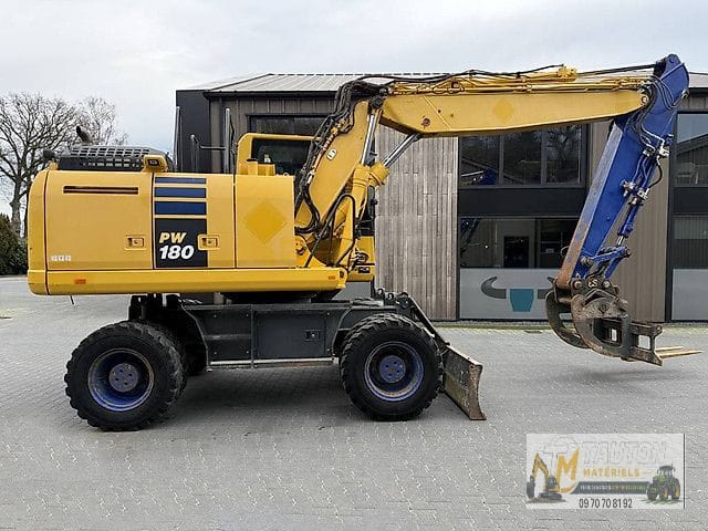 Pelle Komatsu PW180-10 avec des Godets – Image 19