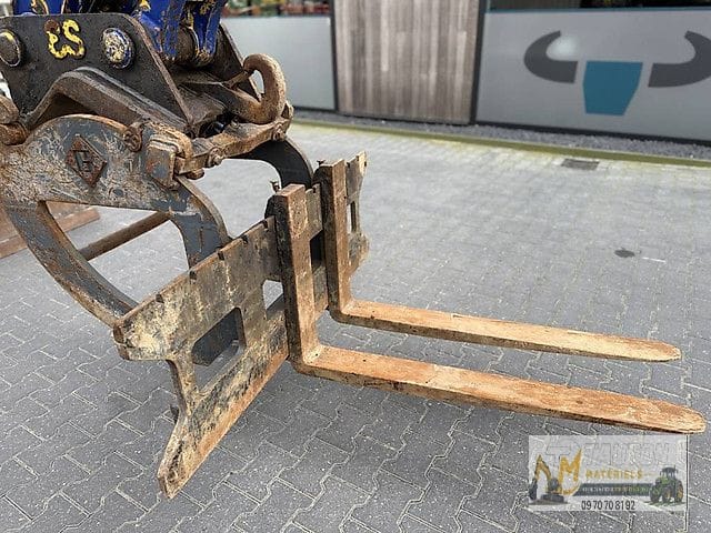 Pelle Komatsu PW180-10 avec des Godets – Image 25