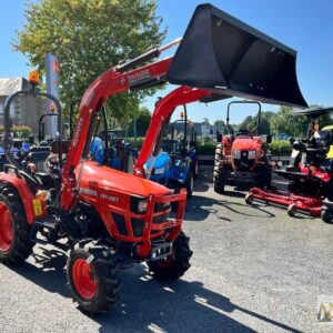 Micro tracteur Kubota EK1 261 + chargeur frontale et godet