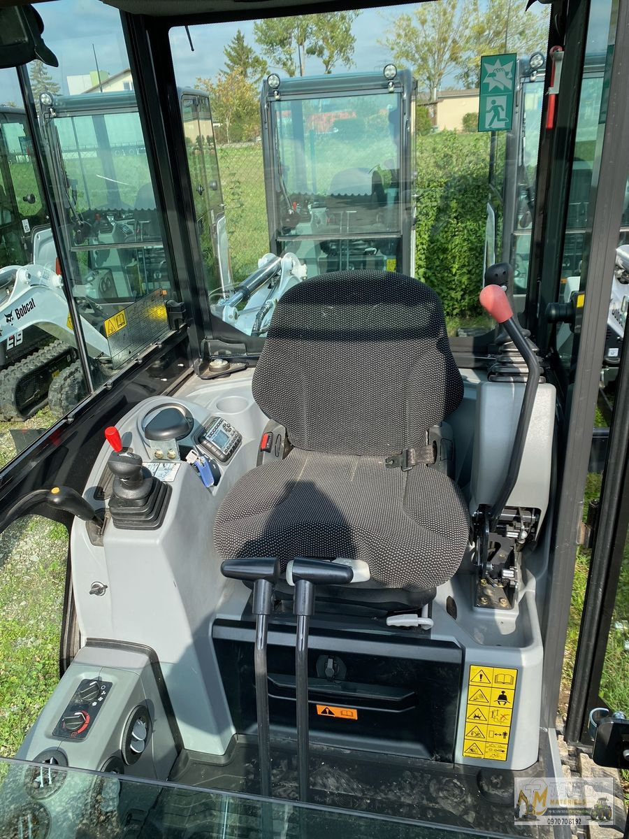 Bobcat E19 + 3 godets – Image 4