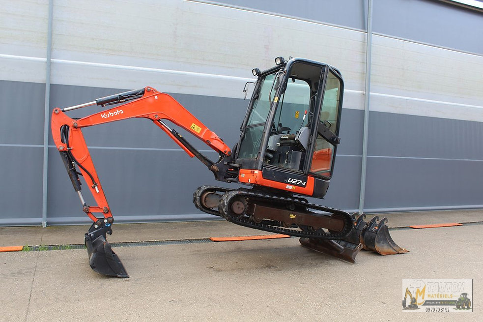 Mini pelle Kubota U27-4 avec 3 godets – Image 9