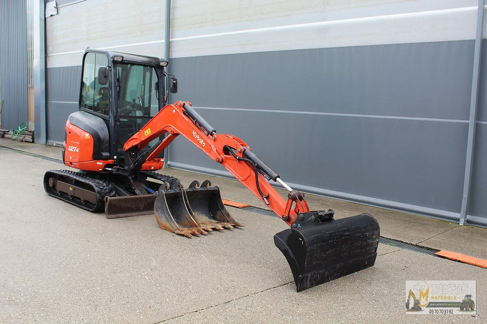 Mini pelle Kubota U27-4 avec 3 godets – Image 5