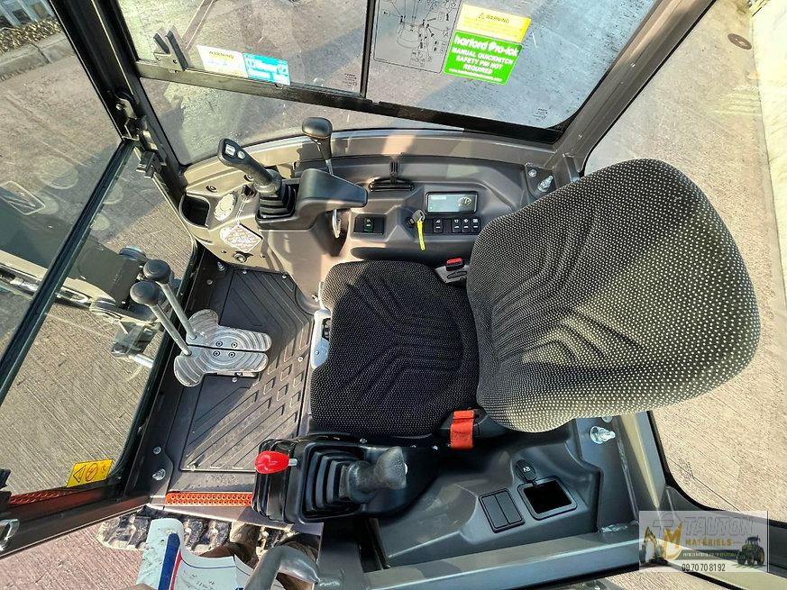 Volvo ECR25D Avec 3 Godets – Image 8