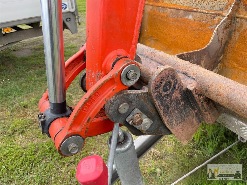 Kubota KX018-4 avec Remorque et 3 Godets – Image 14