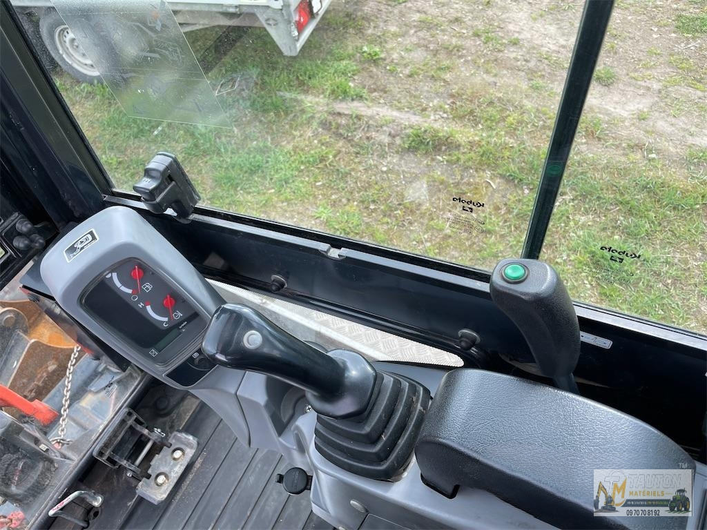 Kubota KX018-4 avec Remorque et 3 Godets – Image 16