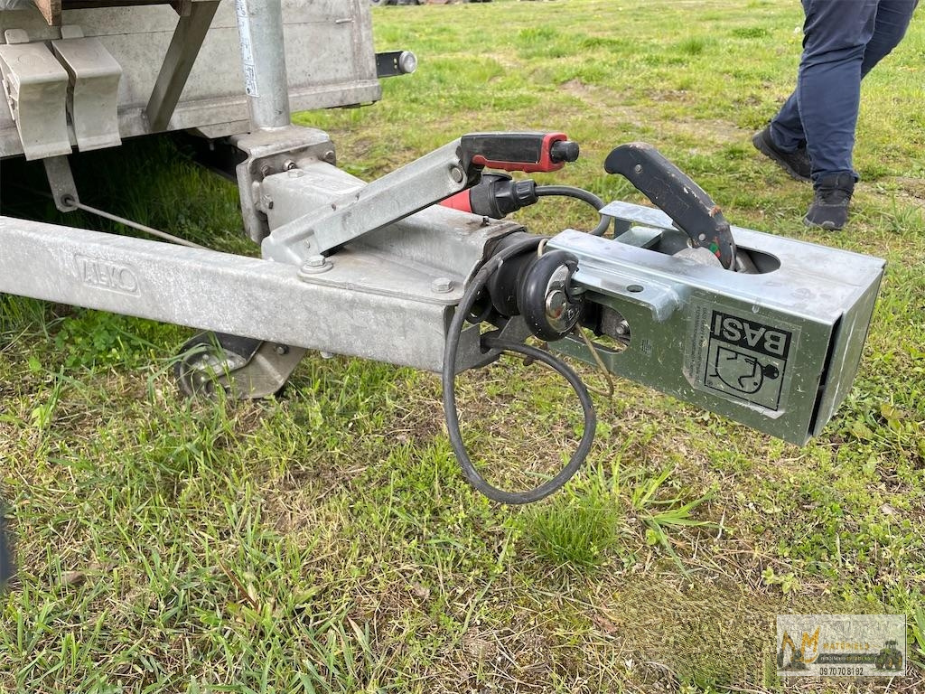Kubota KX018-4 avec Remorque et 3 Godets – Image 25