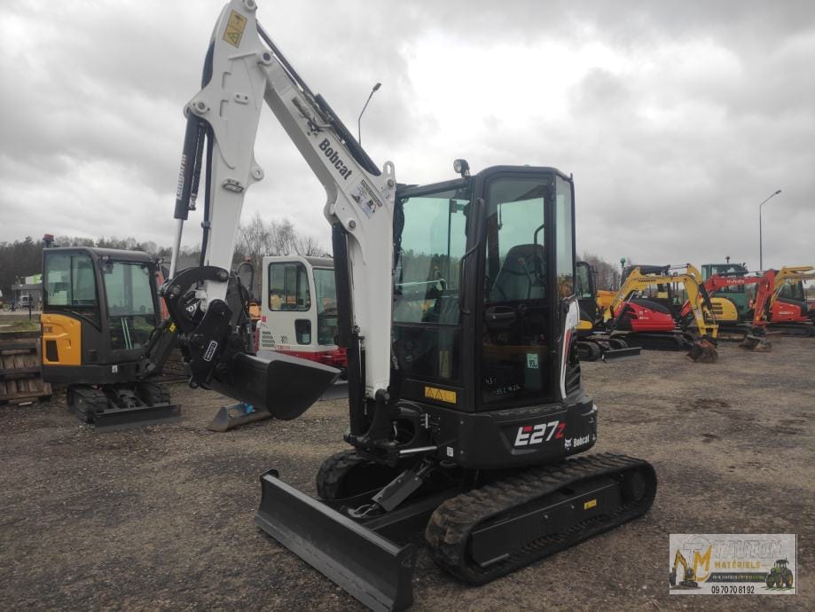 Bobcat E27Z +3 Godets – Image 7