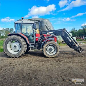 Massey Ferguson 4270 - Chargeur frontal Veto FX5960